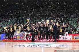 诺兰·莱恩在 1970 年代中期的耐操程度，让其成为了联盟所有体能教练的范本